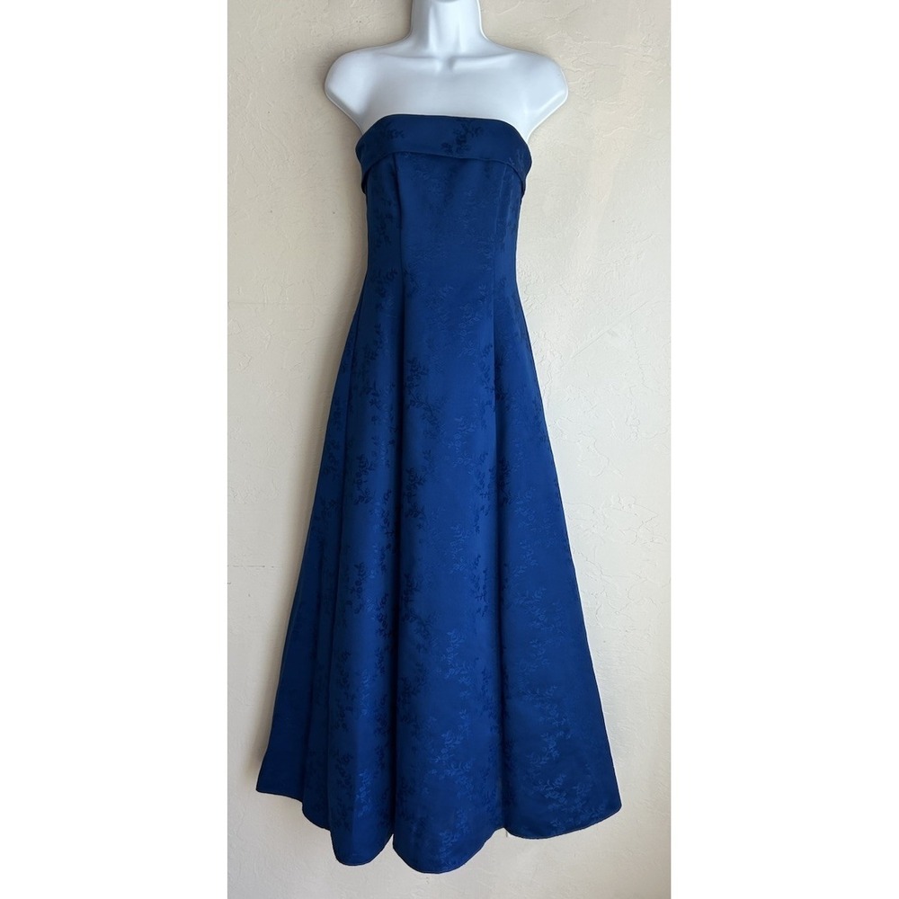 Vintage 90s Y2K Strapless Formal Gown 3 4 Blue Embroidered Romantic Prom Dress